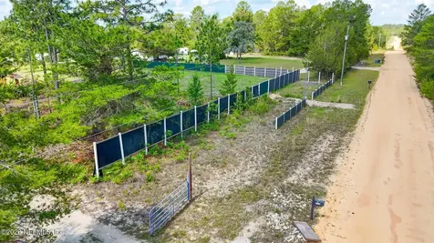 229 Poinciana Drive Interlachen FL 32148