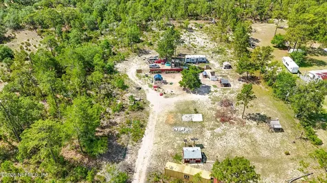 229 Poinciana Drive Interlachen FL 32148