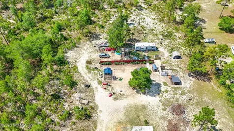 229 Poinciana Drive Interlachen FL 32148
