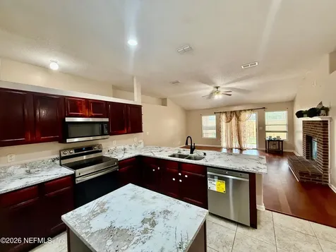12856 Chets Creek Drive N Jacksonville FL 32224