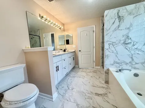 12856 Chets Creek Drive N Jacksonville FL 32224