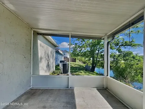 6637 Gentle Oaks Drive E Jacksonville FL 32244