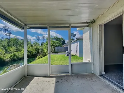 6637 Gentle Oaks Drive E Jacksonville FL 32244