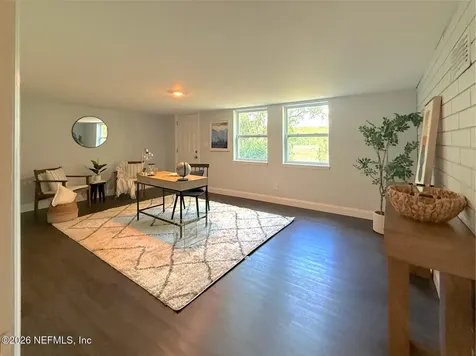 10135 Lakeview Road W Jacksonville FL 32225