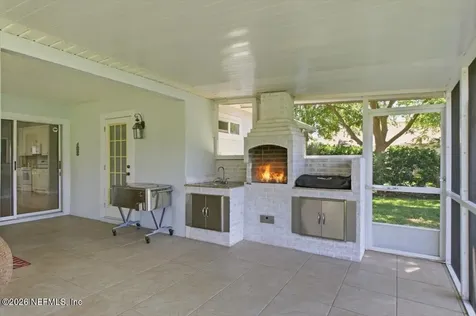 160 Crossroad Lakes Drive Ponte Vedra Beach FL 32082
