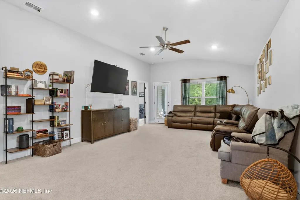 9852 Olivia Street Jacksonville FL 32219