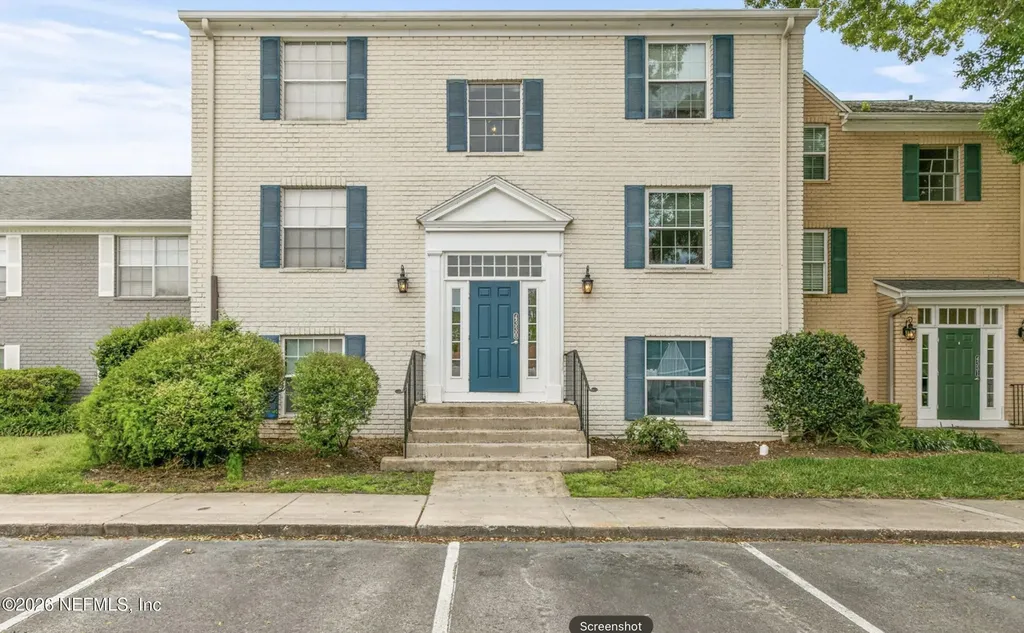 4330 Plaza Gate Lane S Jacksonville FL 32217