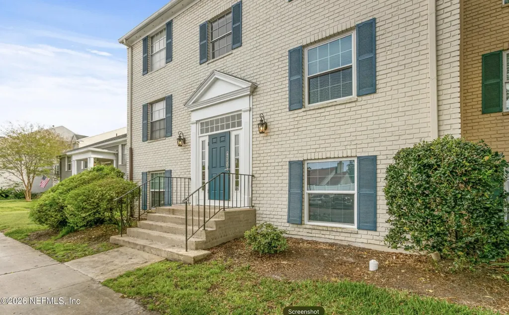 4330 Plaza Gate Lane S Jacksonville FL 32217
