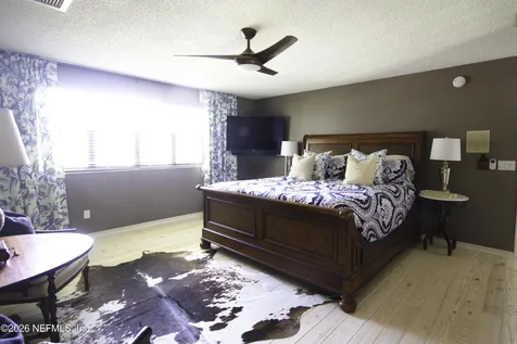 4850 Mariners Point Jacksonville FL 32225