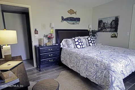 4850 Mariners Point Jacksonville FL 32225