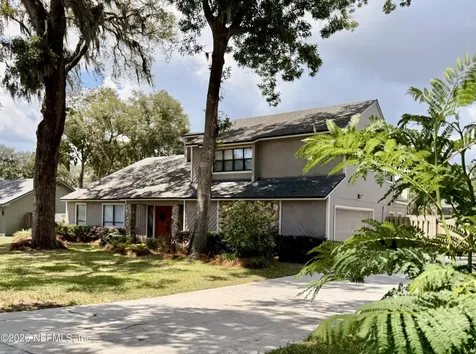 4850 Mariners Point Jacksonville FL 32225
