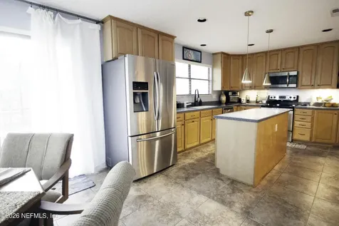 4850 Mariners Point Jacksonville FL 32225