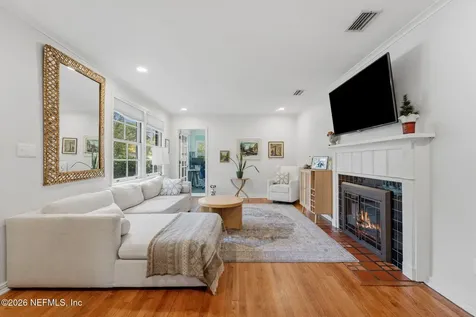 1650 Parrish Place Jacksonville FL 32205