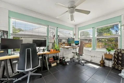 1650 Parrish Place Jacksonville FL 32205