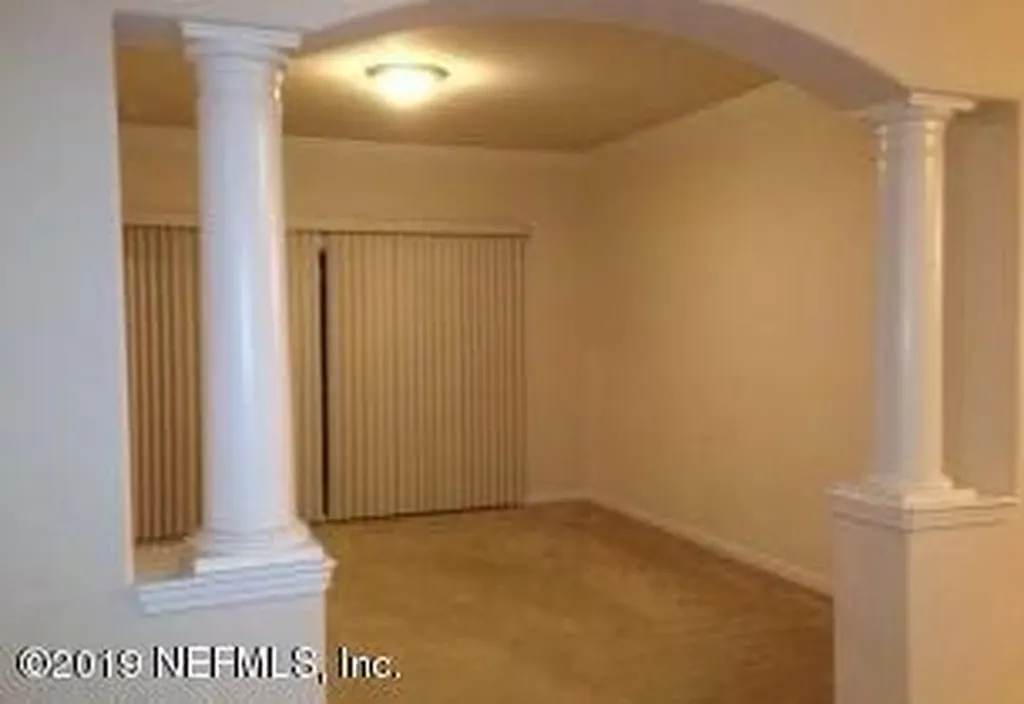 8290 W Gate Parkway Jacksonville FL 32216