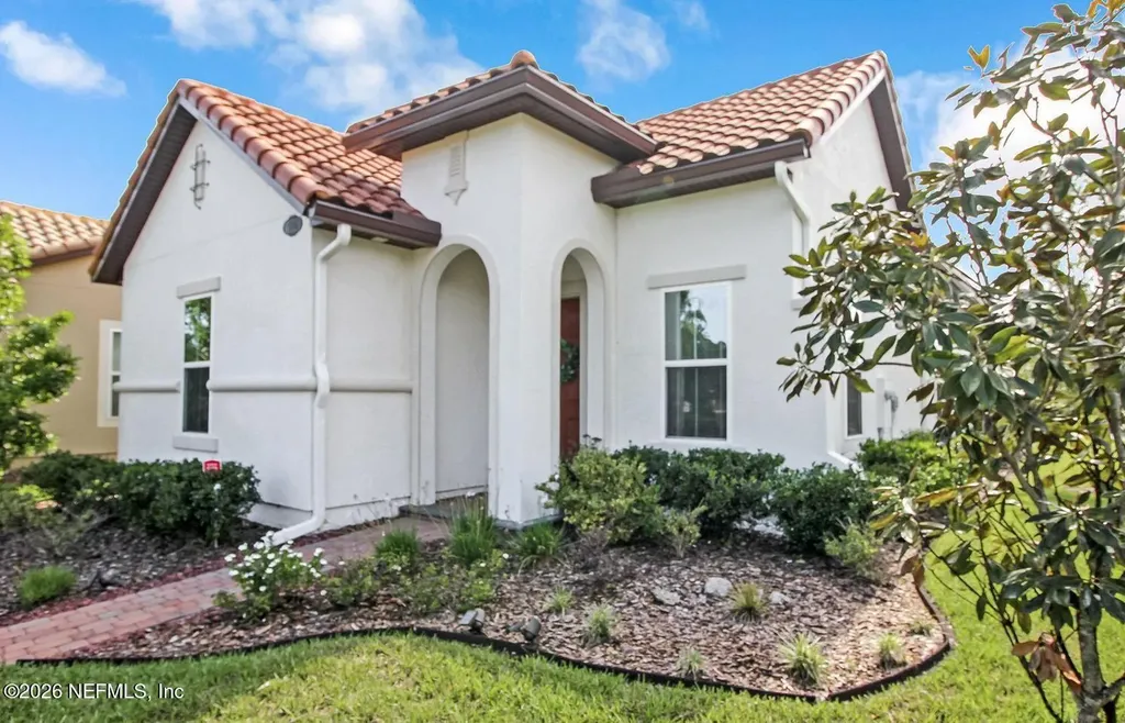 596 Town Plaza Avenue Ponte Vedra FL 32081