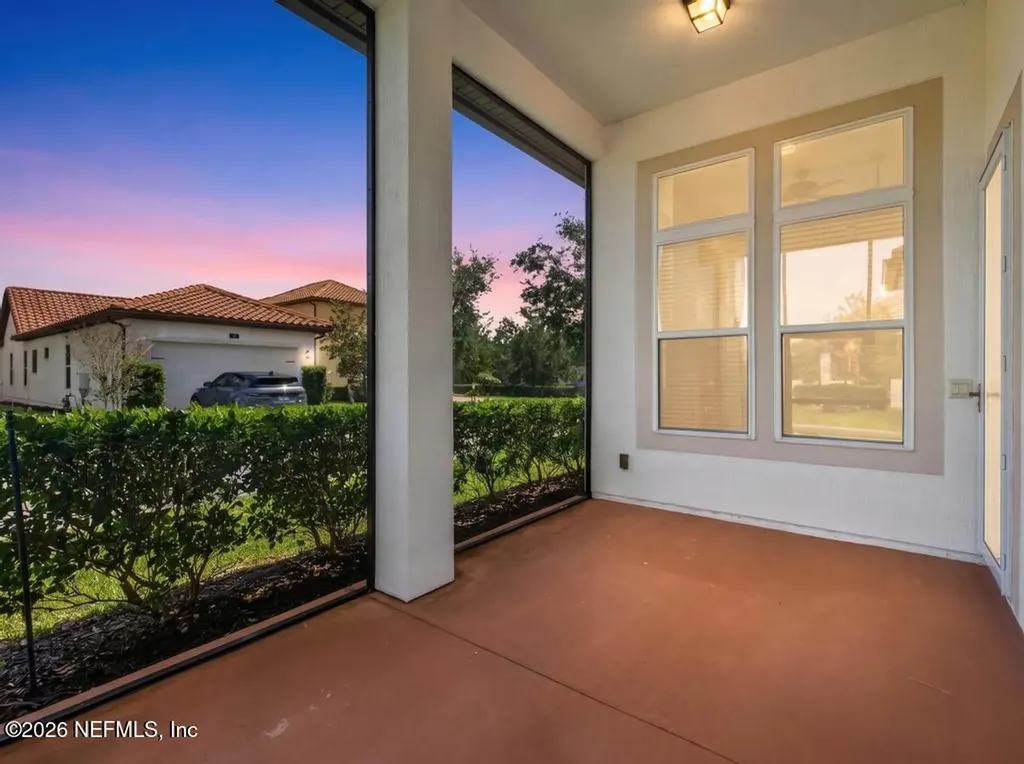 596 Town Plaza Avenue Ponte Vedra FL 32081