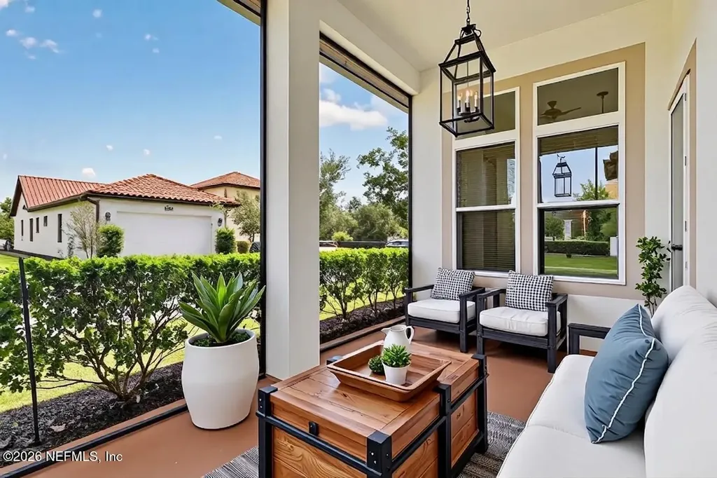 596 Town Plaza Avenue Ponte Vedra FL 32081