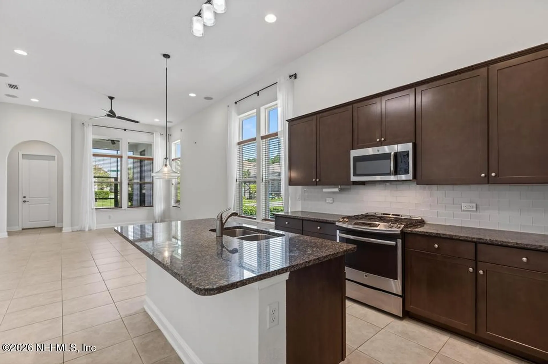 596 Town Plaza Avenue Ponte Vedra FL 32081