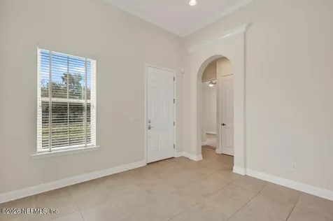 596 Town Plaza Avenue Ponte Vedra FL 32081