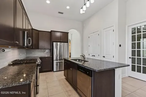 596 Town Plaza Avenue Ponte Vedra FL 32081