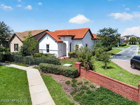 596 Town Plaza Avenue Ponte Vedra FL 32081