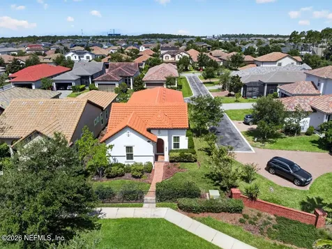 596 Town Plaza Avenue Ponte Vedra FL 32081