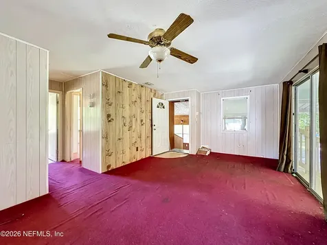 139 Dunn Avenue San Mateo FL 32187