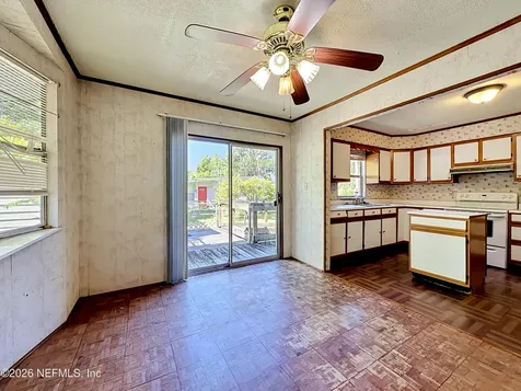 139 Dunn Avenue San Mateo FL 32187