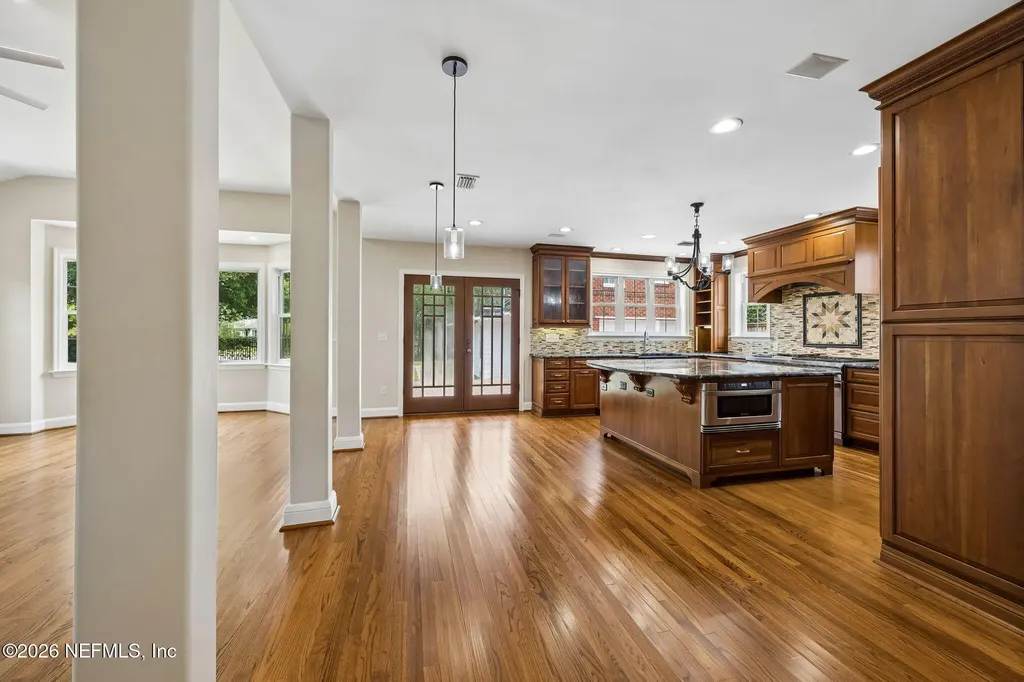 1579 Alexandria Place N Jacksonville FL 32207