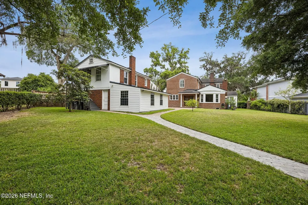 1579 Alexandria Place N Jacksonville FL 32207
