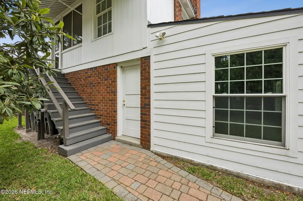 1579 Alexandria Place N Jacksonville FL 32207