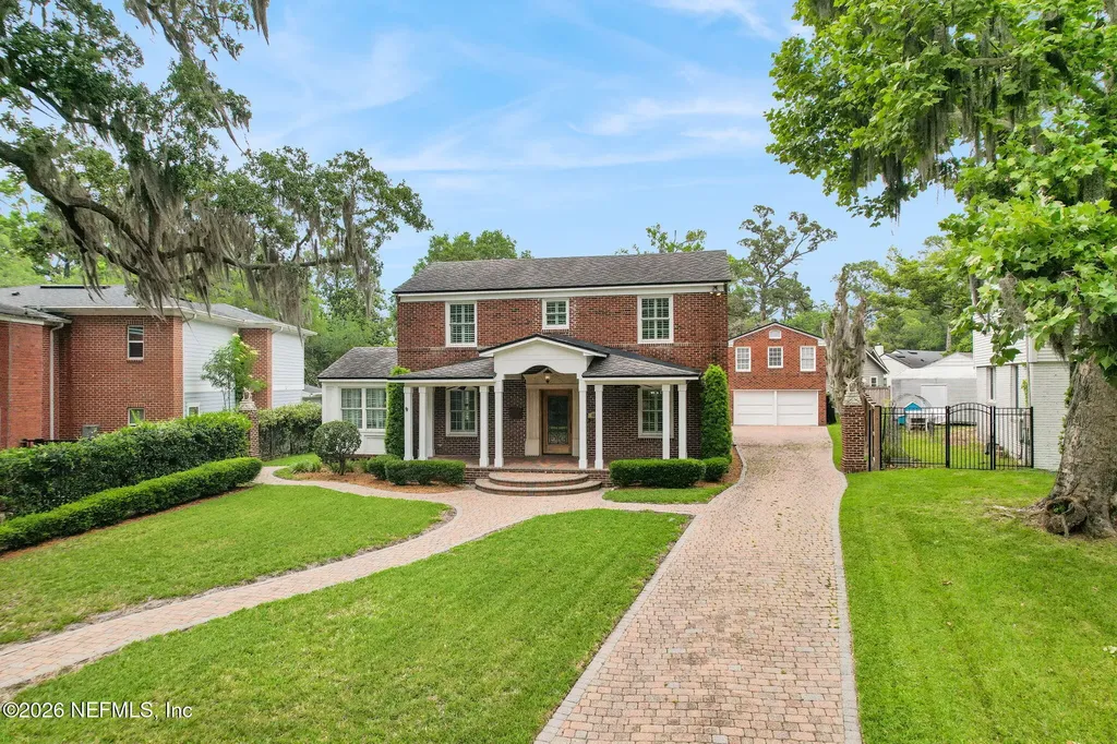 1579 Alexandria Place N Jacksonville FL 32207
