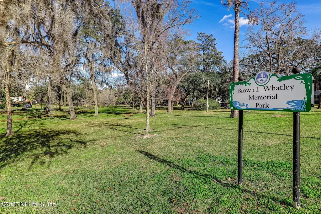 1579 Alexandria Place N Jacksonville FL 32207
