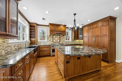1579 Alexandria Place N Jacksonville FL 32207