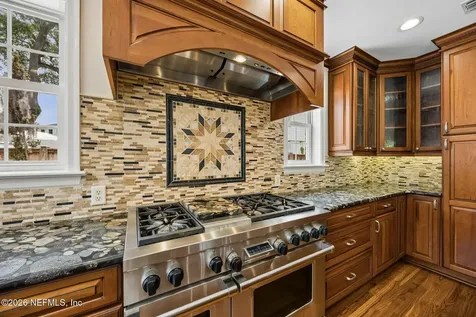 1579 Alexandria Place N Jacksonville FL 32207