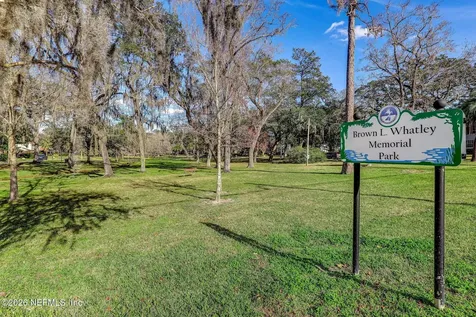 1579 Alexandria Place N Jacksonville FL 32207