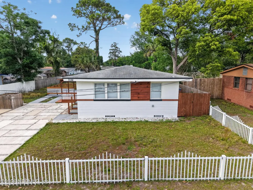 7139 Gaillardia Road S Jacksonville FL 32211