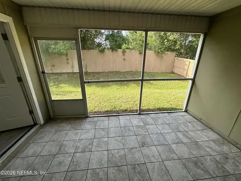 8126 Hilsdale Road Jacksonville FL 32216