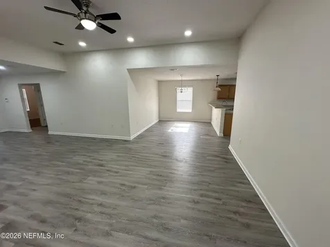 8126 Hilsdale Road Jacksonville FL 32216