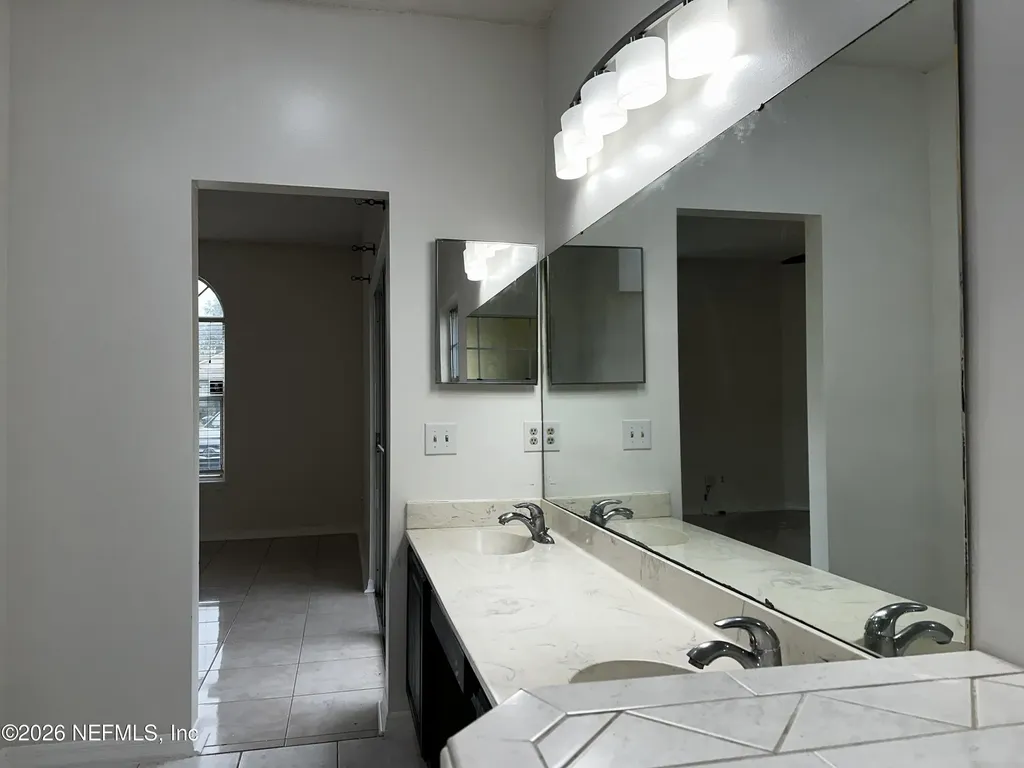 6160 Chambore Court Jacksonville FL 32256
