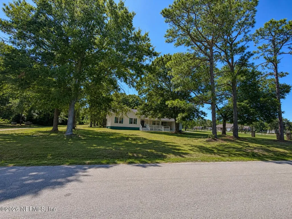 735 Hough Farm Road Quincy FL 32352