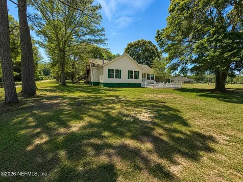 735 Hough Farm Road Quincy FL 32352