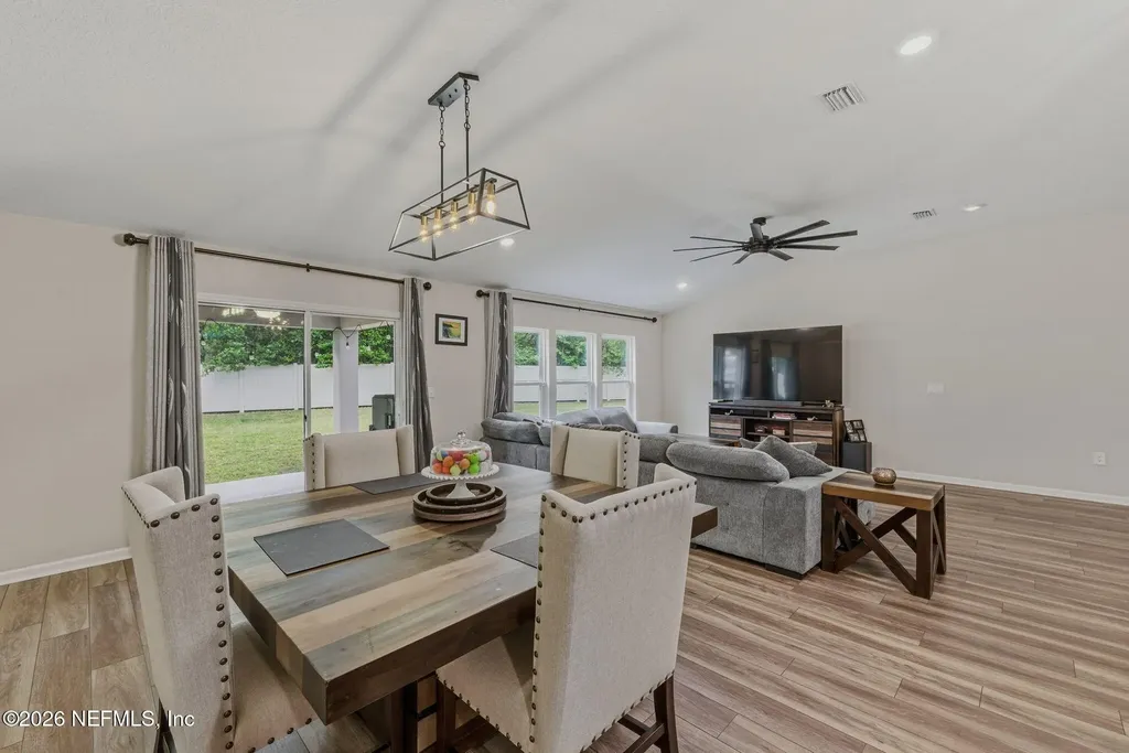5138 Oak Bend Avenue Jacksonville FL 32257