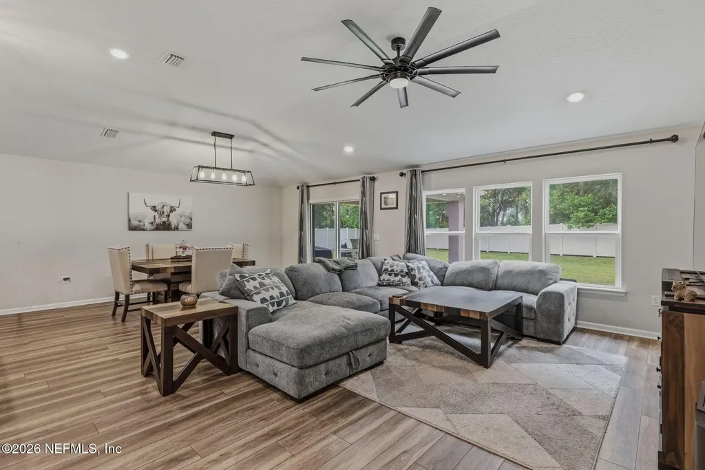 5138 Oak Bend Avenue Jacksonville FL 32257