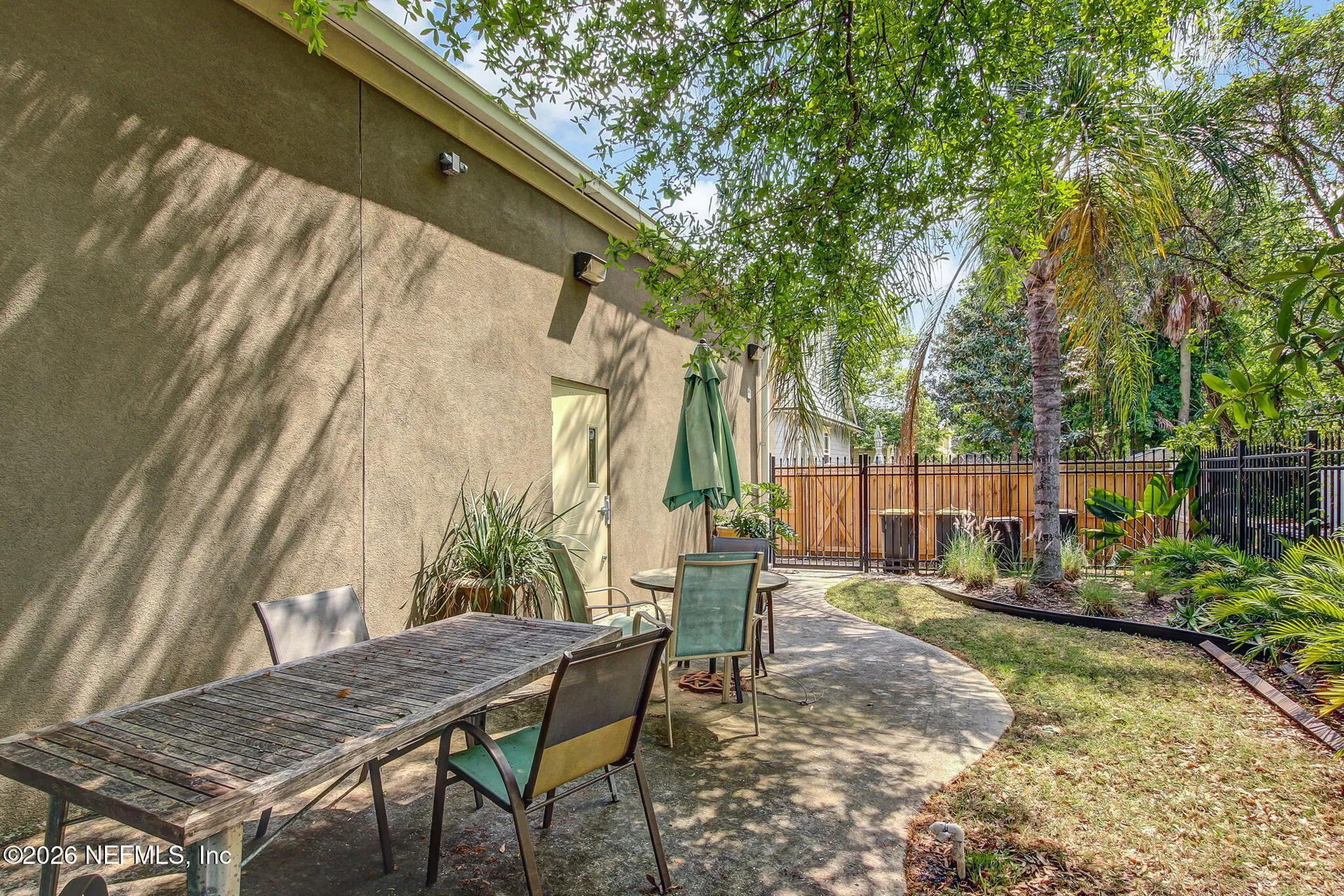 1334 Walnut Street Jacksonville FL 32206