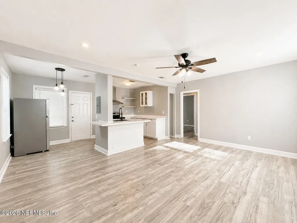 943 Saranac Street Jacksonville FL 32254