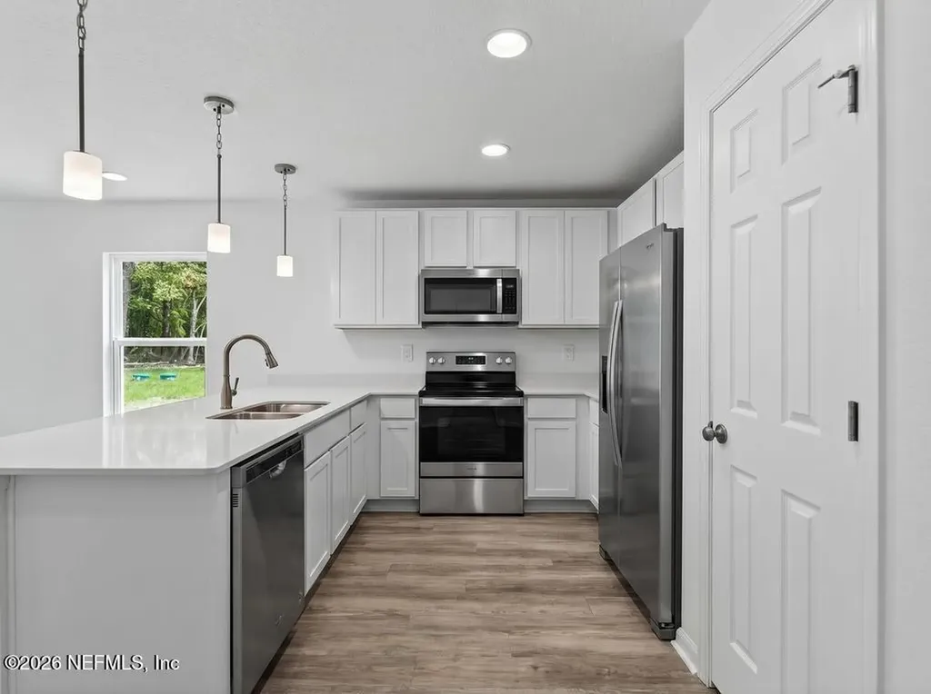 7853 Pipit Avenue Jacksonville FL 32219