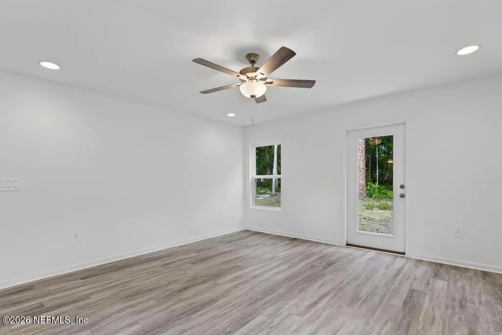 7853 Pipit Avenue Jacksonville FL 32219