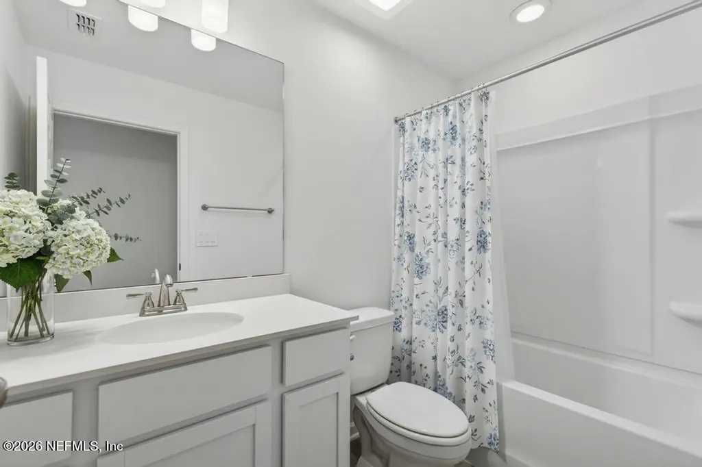 7853 Pipit Avenue Jacksonville FL 32219